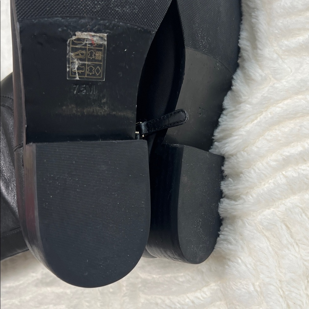 Tory Burch Black Leather Riding Boots Logo Medallion Knee High Size 7.5 - Picture 11 of 14